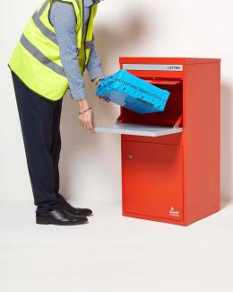 SMART PARCEL BOX™ Extra Large Front & Rear Access Red